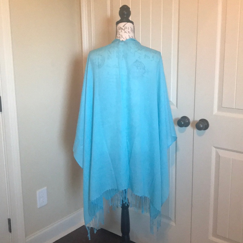 Turquoise wrap - Picture 2 of 7